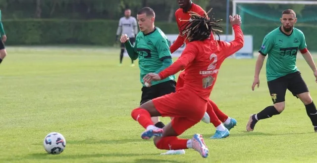 photo  amaury tessier et les alençonnais ont concédé le nul contre brétigny.  &copy;  nathalie douley 