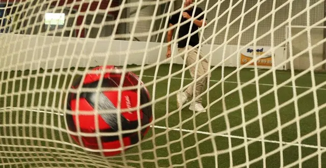 photo  le mans accueille la phase finale de la ligue des champions de futsal.  &copy;  illustration le courrier de l’ouest – benoît felace 