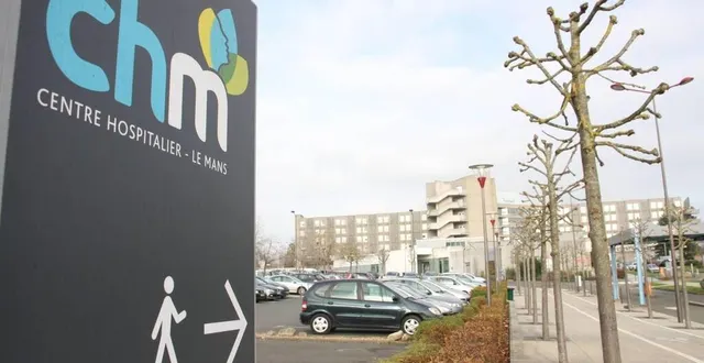photo  une adolescente a sorti une arme blanche aux urgences pédiatriques du mans, dimanche 27 avril.  &copy;  photo : archives 