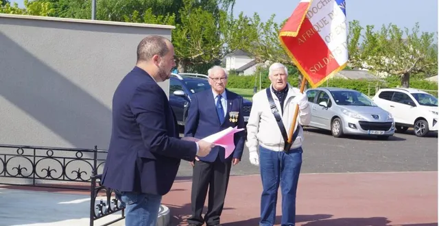 photo  dimanche, un hommage a été rendu au monument aux morts à l’occasion de la journée du souvenir des victimes de la déportation. le village ne compte plus de témoins des camps de concentration, mais leurs descendances sont venues honorer leur mémoire. c’est cédric levasseur, adjoint au maire, qui a lu le message de patricia miralles, ministre déléguée auprès du ministre des armées, chargée de la mémoire et des anciens combattants.  &copy;  ouest-france 