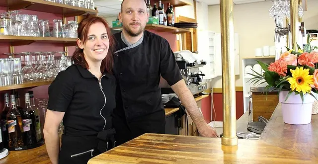 photo  wendy et matthias sont au petit soin de leur clientèle depuis une semaine.  &copy;  le maine libre 