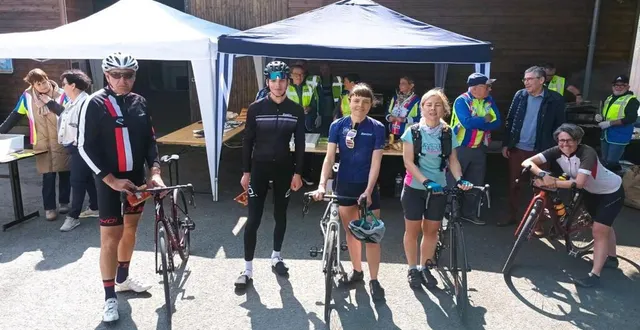 photo  à midi, beaucoup avaient fait leur retour après avoir grimpé quelques bosses en forêt de bercé.  &copy;  ouest-france. 