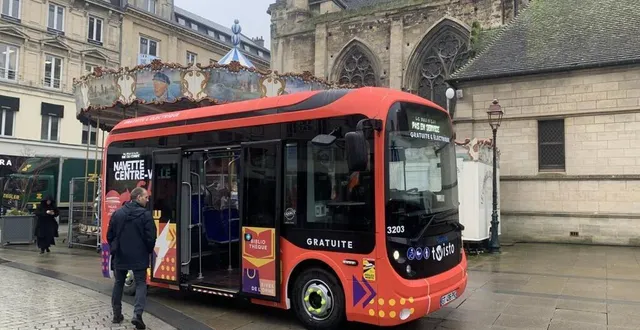 photo  pour les automobilistes, des navettes gratuites assureront la liaison entre le centre-ville de caen (calvados) et cinq parkings relais, de 17 h à 2 h.  &copy;  archives ouest-france 