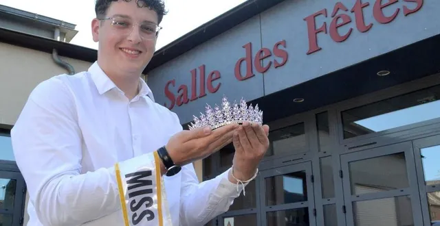 photo  avec ses camarades en bac pro du lycée, yanis richard organise la première élection de miss du pays sabolien.  &copy;  le maine libre 