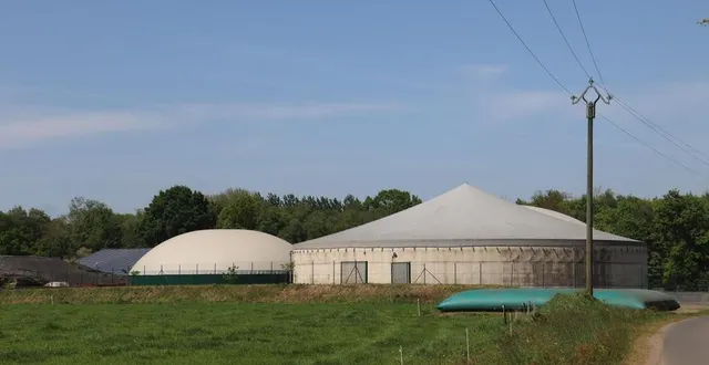photo  la demande d’augmentation de tonnage de la société methathis a fait débat lors du conseil municipal d’athis-val-de-rouvre.  &copy;  ouest-france 