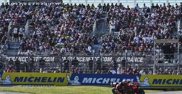 photo  en 2024, le record d’affluence a été enregistré au grand prix de france moto. plus de 297 000 personnes ont été comptabilisées dans l’enceinte du circuit du mans, pendant toute la durée de l’événement.  &copy;  le maine libre - denis lambert 