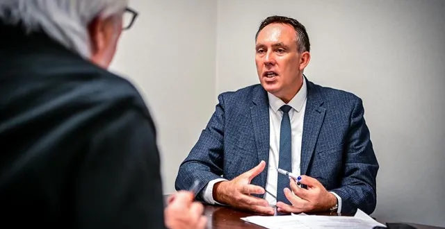 photo  la proposition de loi déposée par thierry cozic sera débattue au sénat le 15 mai.  &copy;  photo le maine libre yvon loue 