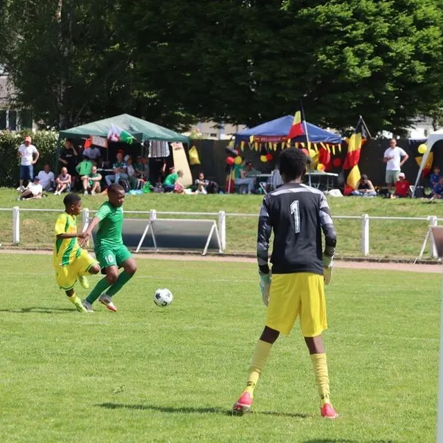 photo nantes bellevue (en vert), ici face au fc nantes, a terminé 3e chez les garçons.  ©  ouest-france