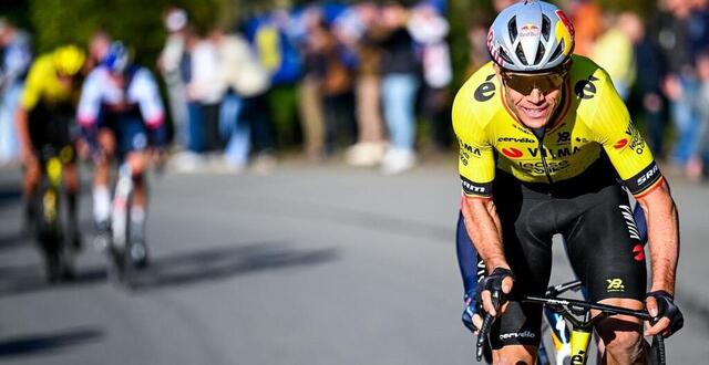 photo wout van aert à l’attaque sur kuurne-bruxelles-kuurne en mars dernier. © belga via afp / pool tomas sisk