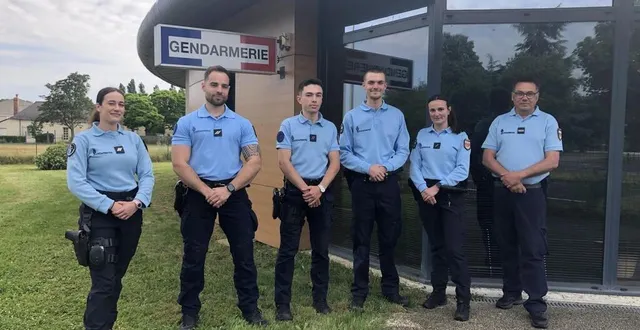 photo  beaufort-en-anjou, le 5 mai 2025. amélie cottebrune, killian pepin, thibaud gastineau, benjamin crespeau, romane johanno viennent de rejoindre la brigade commandée par le major bruno moulin.  &copy;  co - christophe ricci 