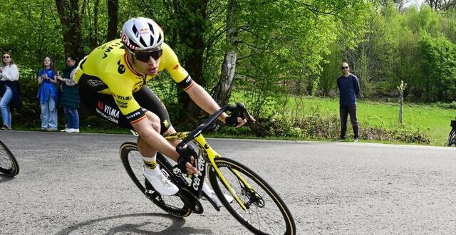 photo pour son premier tour d’italie, wout van aert aimerait enfiler le maillot rose de leader du général. © belga via afp