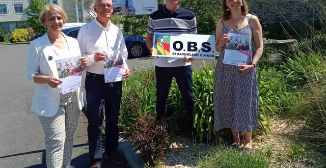 photo  de gauche à droite : isabelle raimbault, adjointe à l’action sociale et aux solidarités, le maire dominique bréjeon, jacques beauvais et élodie oger.  &copy;  co 