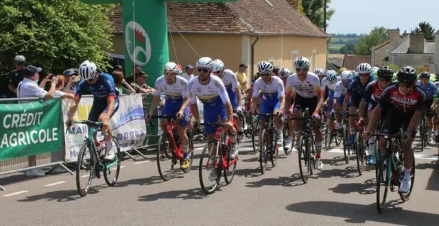 photo  le départ du grand prix sera donné au cœur du village.  &copy;  archives ouest-france 