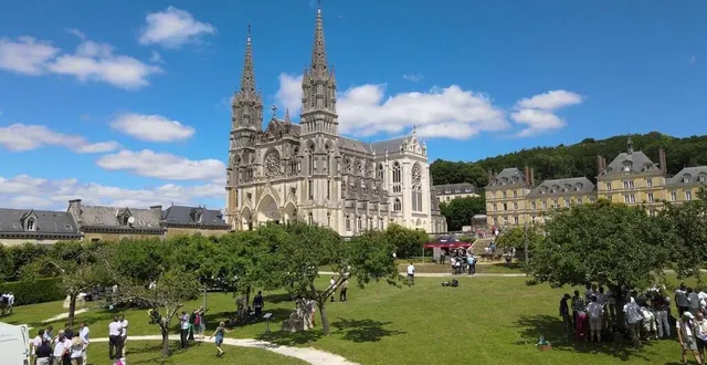 photo  une balade à la chapelle-montligeon est organisée par l’association perche-haïti.  &copy;  sanctuaire notre-dame de montligeon 