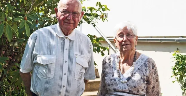 photo  robert et josette lucas vont profiter beaucoup plus de leurs enfants installés dans le sud de la france.  &copy;  ouest-france 