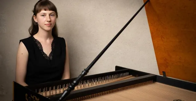 photo  l’organiste maria kaczmarek se joint à violoniste coréenne juhyun lee pour un concert de musique baroque.  &copy;  david walburn 