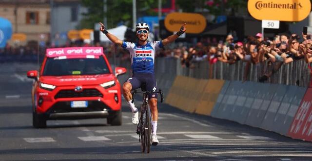 photo en 2024, julian alaphilippe avait empoché 11 010 euros de primes lors de sa victoire sur la 12e étape du giro. © archives luca bettini / afp