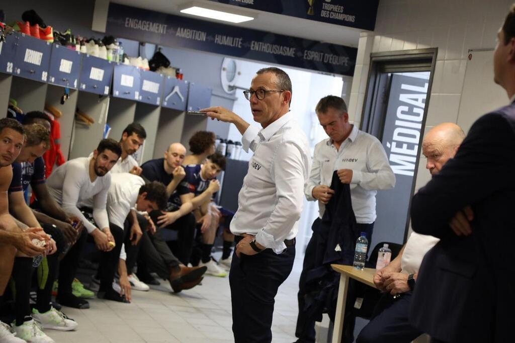 L’entraîneur de Montpellier Handball en conférence à Landévant . Sport