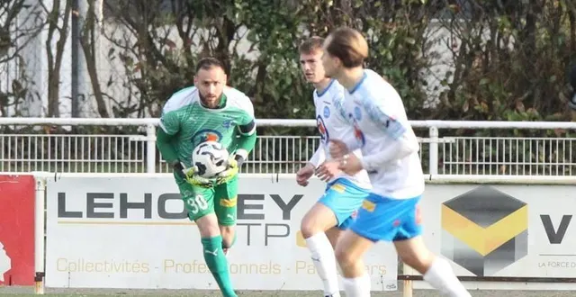 photo  paul relet et l’us granville voyagent à bordeaux, samedi 10 mai 2025.  &copy;  jean-louis rault 