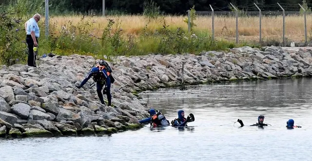 photo  fin juillet 2024 dans le canal de caen à la mer était retrouvée une première jambe humaine. une découverte qui mènera à l’interpellation d’un suspect le 5 mai 2025.  &copy;  archive martin roche/ ouest-france 