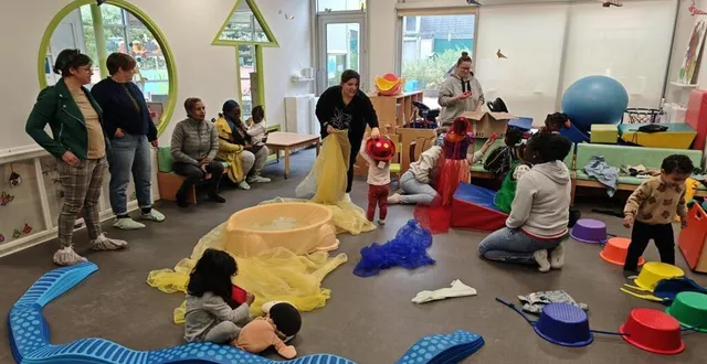 photo  l’accueil petite enfance était déjà aux couleurs du cirque, mercredi matin.  &copy;  ouest-france 