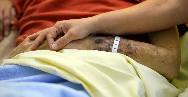 photo  une proposition de loi relative aux soins palliatifs et à l’accompagnement sera examinée à l’assemblée nationale en plus du texte créant un droit à l’aide à mourir, à partir de lundi 12 mai (photo d’illustration).  &copy;  co - josselin clair 