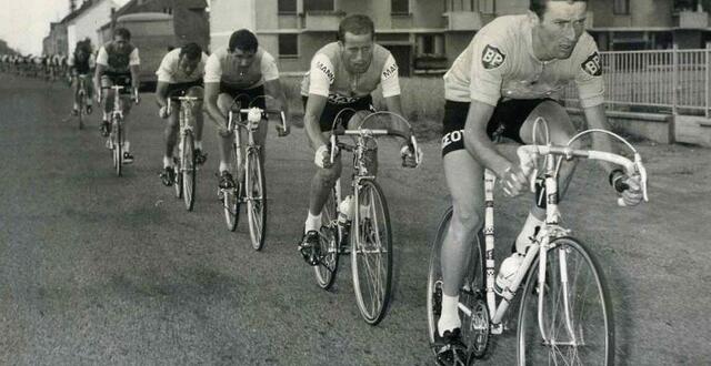 photo roger pingeon sur les routes du tour d’espagne en 1969. © afp