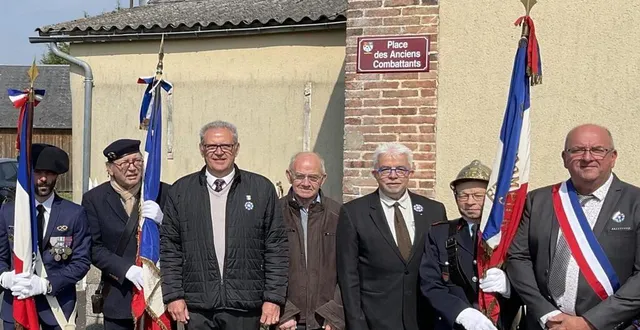 photo  la place des anciens-combattants a été inaugurée jeudi.  &copy;  ouest-france 