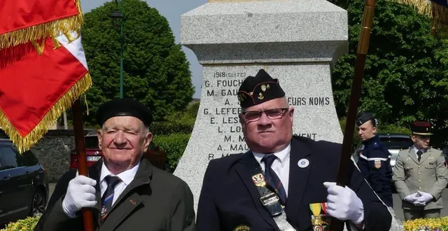 photo  joël avignon et eric lepreux, les récipiendaires de ce 8 mai.  &copy;  le maine libre 