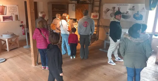 photo  l’intérieur du moulin attire de nombreux visiteurs.  &copy;  le maine libre 