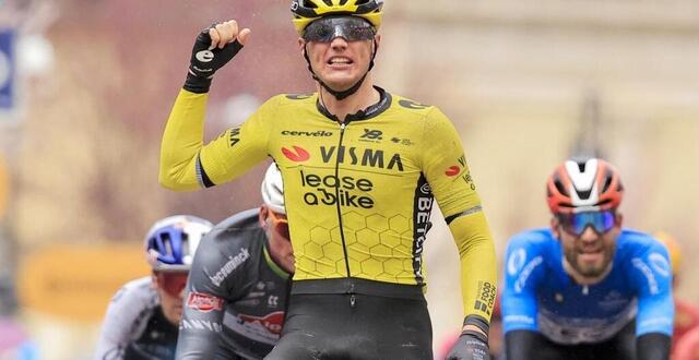 photo olav kooij (visma | lease a bike) a remporté la 4e étape de tirreno adriatico le 13 mars 2025. © stefano cavasino / dppi via afp