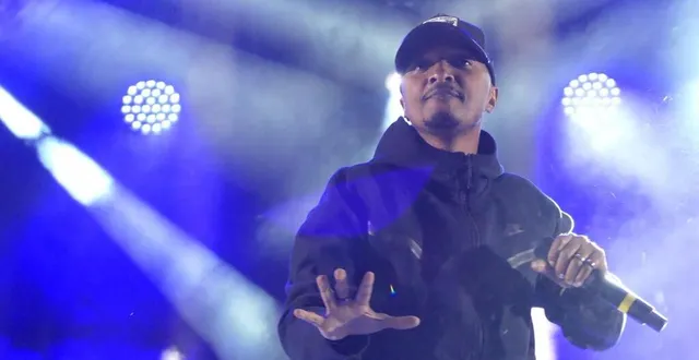 photo  soprano est chanteur mais aussi comédien.  &copy;  archives le maine libre 