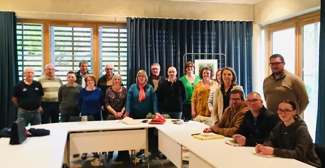 photo  les membres du comice neuville 2025, présidé par nicolas foucault, se sont réunis pour programmer les événements à venir.   &copy;  le maine libre 