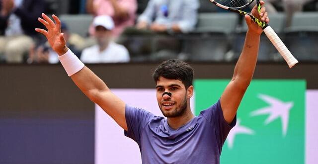 photo carlos alcaraz s’est qualifié pour les quarts de finale du masters 1000 de rome. © piero cruciatti / afp