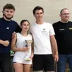 photo de gauche à droite, ethan bereau, solène julienne, antonin julienne les vainqueurs du tournoi, et benoît huguet le président de l’egr volley-ball