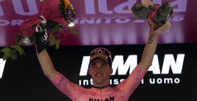 photo mads pedersen toujours en tête du classement général du giro 2025 ce mercredi 14 mai. © afp / luca bettini