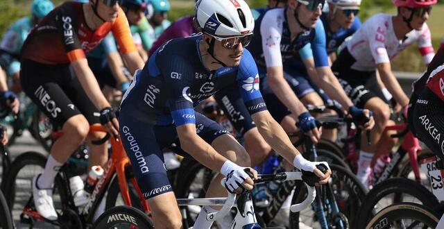 photo david gaudu réalise un début de giro discret, à l’abri des pièges et des erreurs. © afp