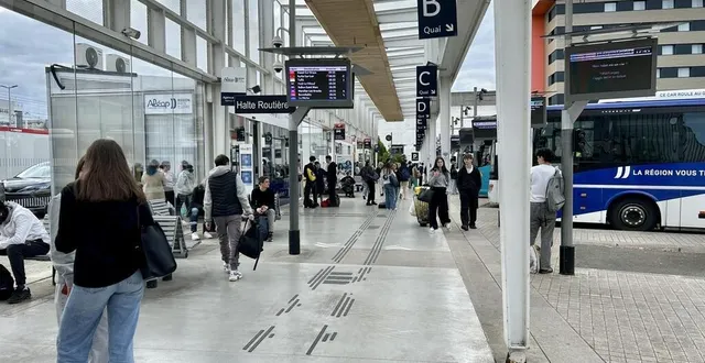 photo  l’intermodalité est perçue d’une façon positive par une majorité des personnes qui combinent mobilité active et transports en commun.  &copy;  le maine libre 