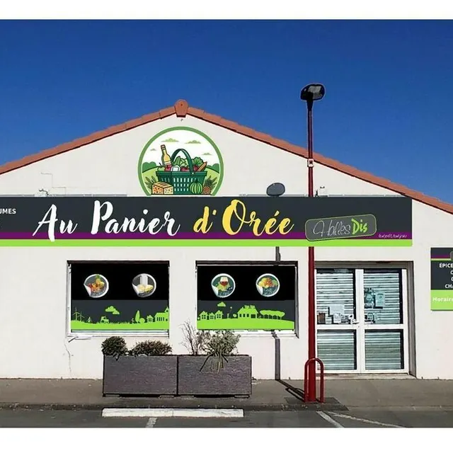 photo au panier d’orée, c’est l’enseigne choisie par fabrice boin pour sa reprise de la supérette (ex-viveco), à landemont.  ©  ouest-france