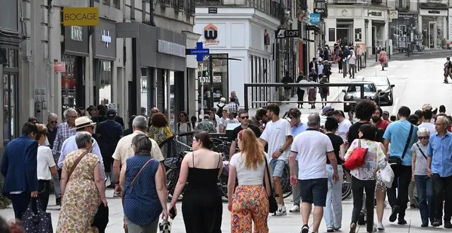 photo  à angers, le nombre de commerces a augmenté de 6 % entre 2010 et 2024. selon la chambre de commerce et d’industrie de maine-et-loire, le secteur emploie 6 100 personnes.  &copy;  jérôme fouquet/ouest-france 