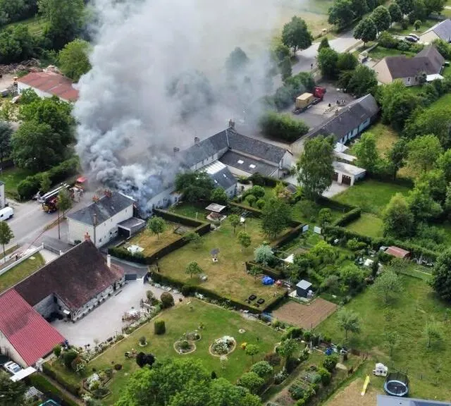 L’incendie s’est déclaré dans une maison, rue de la Gare, ce samedi 17 mai. Vincent Dugué photo l’incendie s’est déclaré dans une maison, rue de la gare, ce samedi 17 mai. © vincent dugué