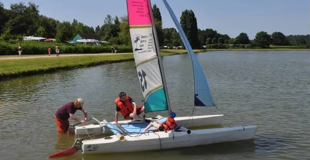photo  les portes ouvertes sont l’occasion idéale de découvrir de nouvelles pratiques sportives sur l’eau.  &copy;  archives le maine libre 