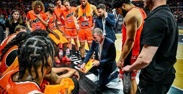 photo  le coach du msb guillaume vizade et ses hommes vont avoir fort à faire pour éliminer monaco en quart de finale des playoffs.  &copy;  le maine libre - yvon loué 
