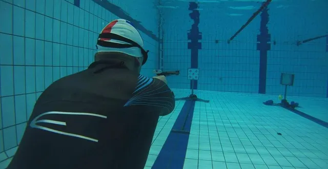 photo  le tir sur cible subaquatique est une discipline de la fédération française d’études et de sports sous-marins.  &copy;  franck vincon 