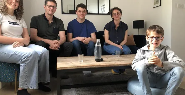 photo  à la flèche, la famille briand ne boit que de l’eau du robinet et tente de limiter au maximum sa consommation, pour des raisons écologiques et économiques.  &copy;  le maine libre 