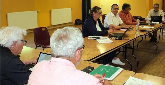 photo  le conseil communautaire s’est tenu jeudi à château-l’hermitage.  &copy;  le maine libre 