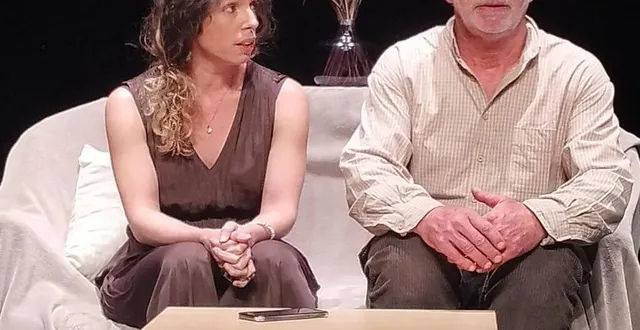 photo  le théâtre de l’acthalia présente sa nouvelle création à sillé-le-guillaume.  &copy;  pcmconseil 