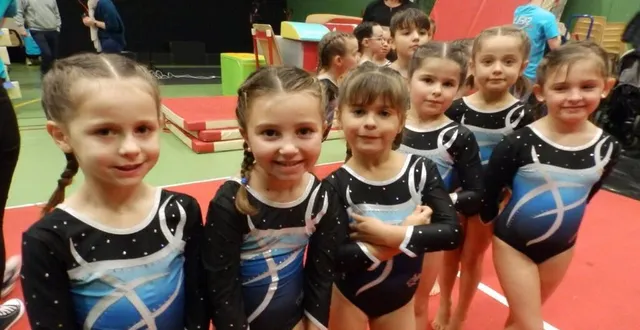 photo  samedi, les petites algues vont précéder leurs aînées.  &copy;  co 