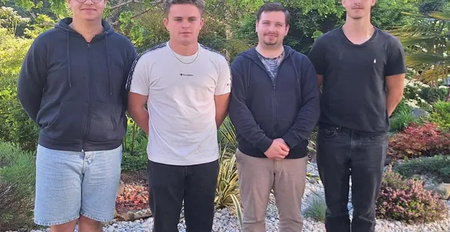 photo  émeric le havennec, pierre lalonde, malo vincon et théo froger, les quatre étudiants organisateurs de cette randonnée trail.  &copy;  100.sportifs72 