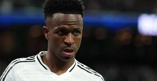 photo  cinq individus reconnus coupables d’insultes racistes à l’encontre de vinicius jr ont été condamnés à un an de prison ferme. la liga salue une « victoire juridique ».  &copy;  getty images via afp 